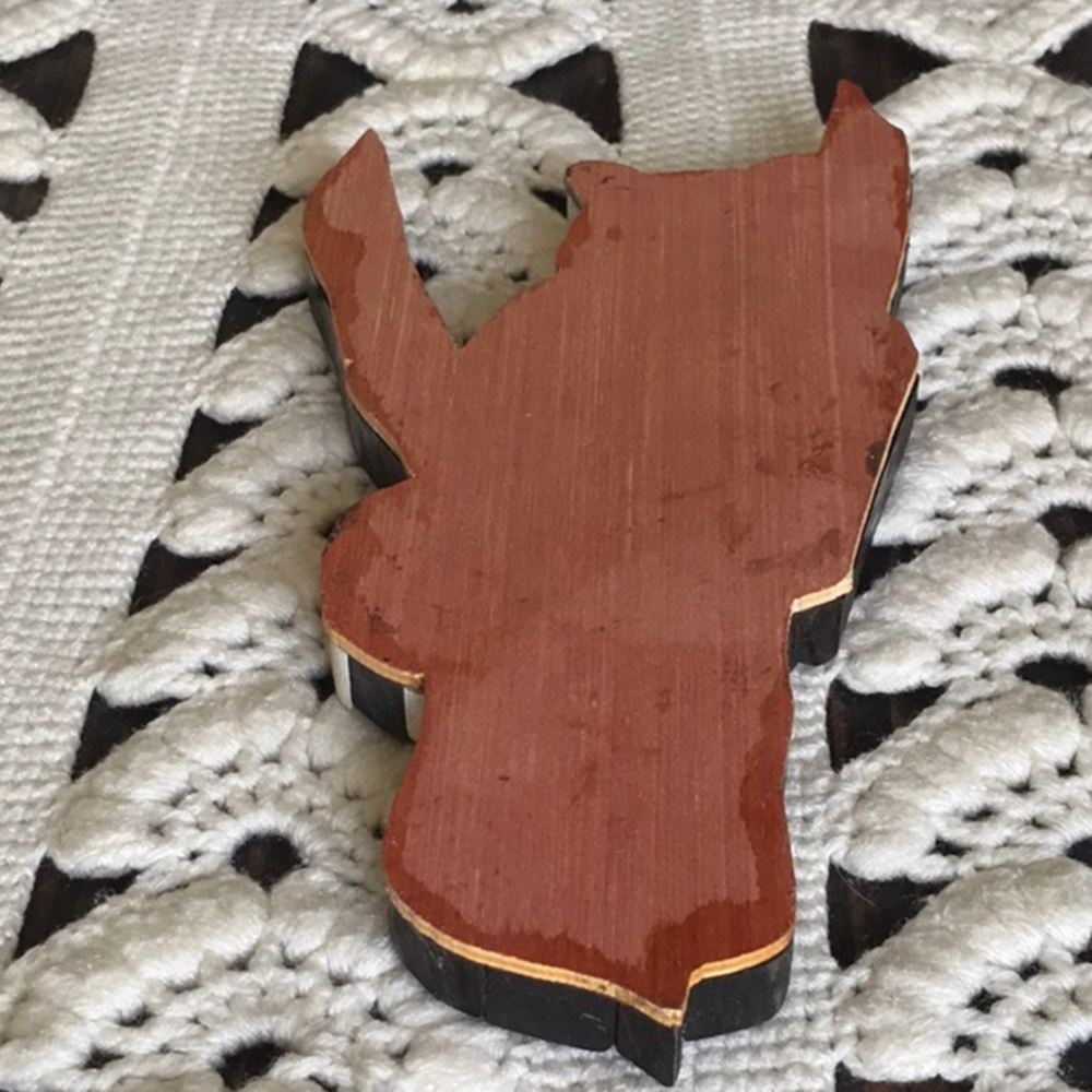 Vintage Raccoon in a Tree Woodwork - Picture 8 of 12